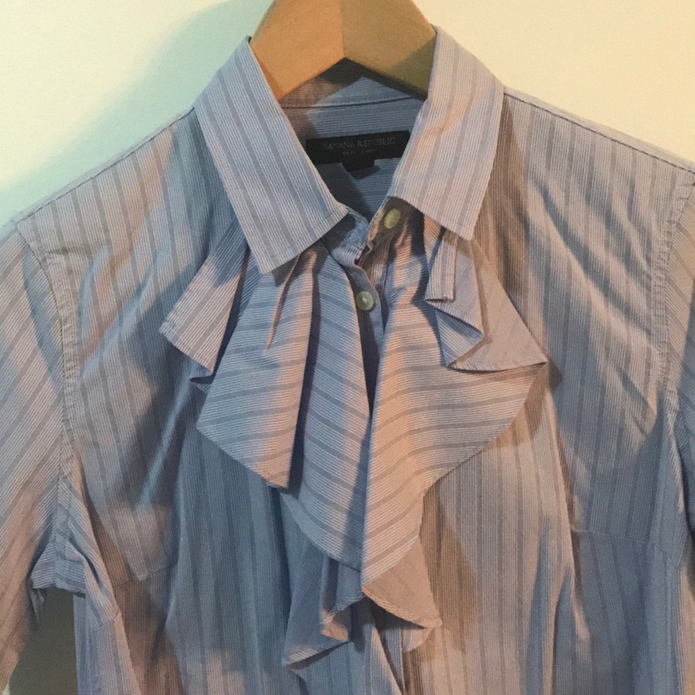 Banana Republic Riley Button Down - Picture 3 of 3